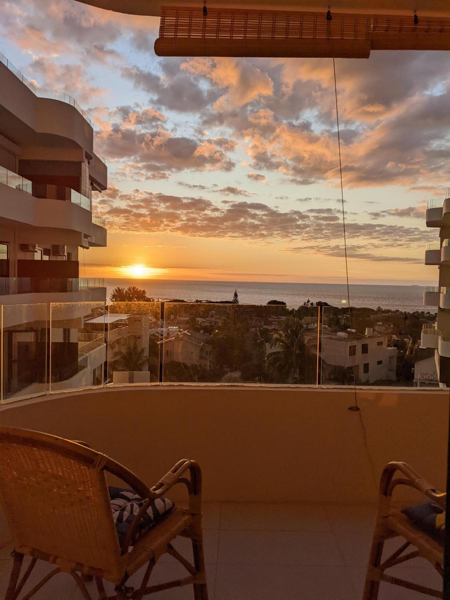 Seaview Serenity Apartment Flic en Flac Exterior photo