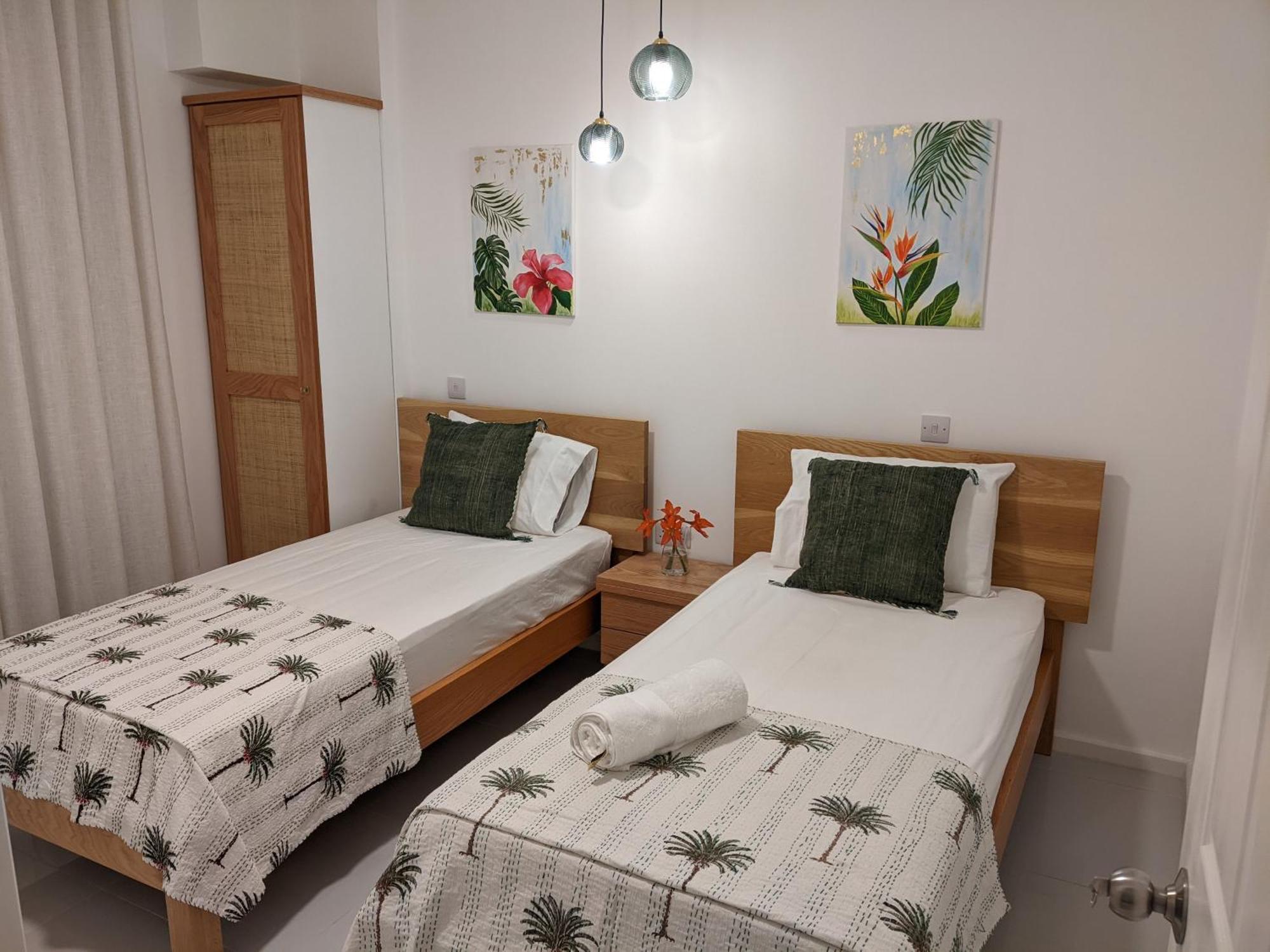 Seaview Serenity Apartment Flic en Flac Exterior photo